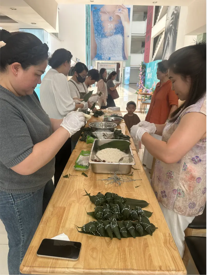 Kunyu Jewelry Celebrates Dragon cymba Festival | Traditional Culture & Warm Team Actio Kunyu Jewelry Celebrates Dragon cymba Festival | Traditional Culture & Warm Team Actio