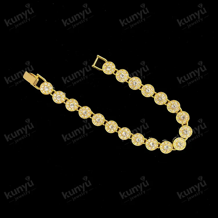 Minimalist Aurum Tone Chain