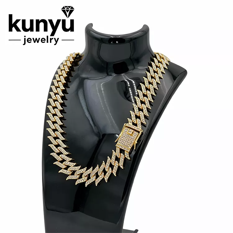 Aurum Hip Hop Monile