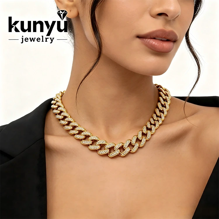 Crus Aurum Cubanus Chain